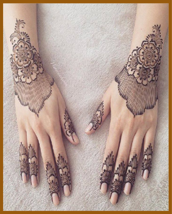 Elegant Aesthetic Mehndi With Wrist Band Look